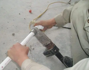 麦积漏水维修电话